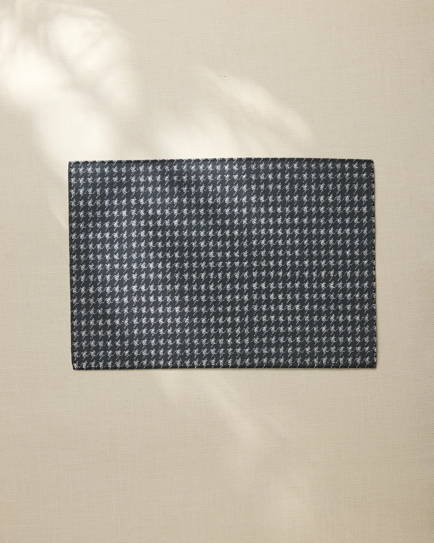 Houndstooth Black